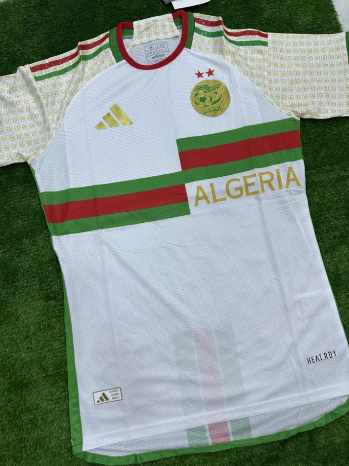 ⁦قميص المنتخب الوطني الجزائري GUCCI 2025⁩ - الصورة ⁦26⁩