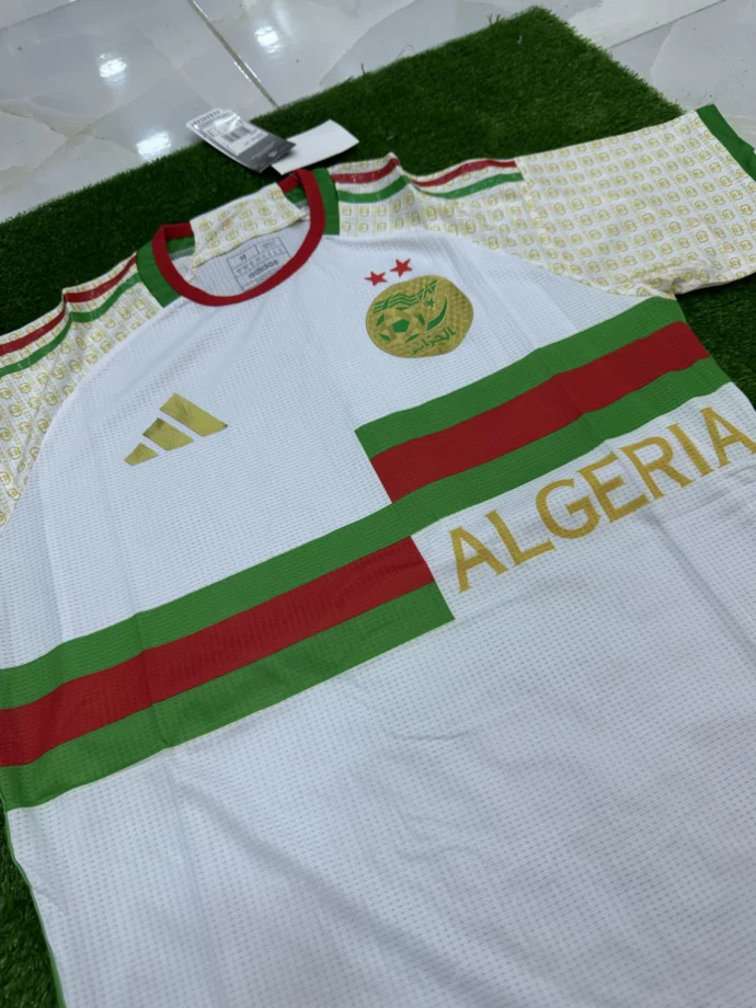 ⁦قميص المنتخب الوطني الجزائري GUCCI 2025⁩ - الصورة ⁦6⁩