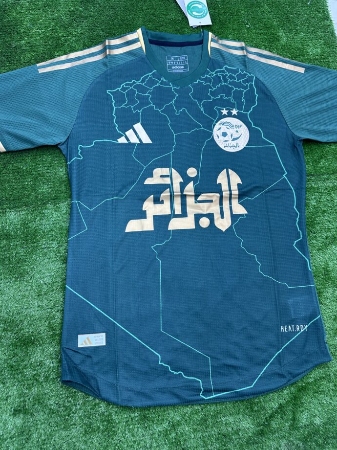 ⁦قميص المنتخب الوطني الجزائري الخاص 2025⁩ - الصورة ⁦7⁩