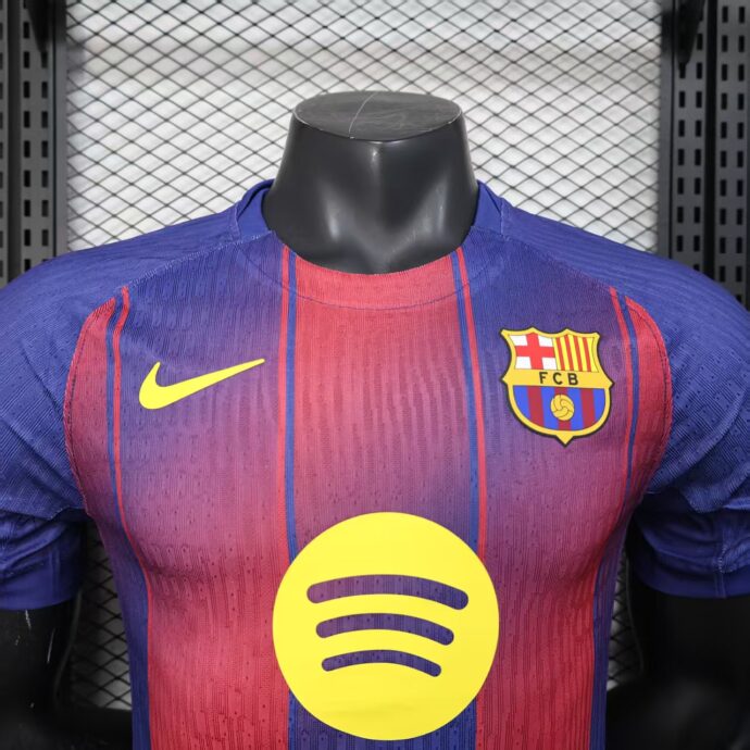 ⁦قميص برشلونة الاساسي 2026⁩ - الصورة ⁦4⁩